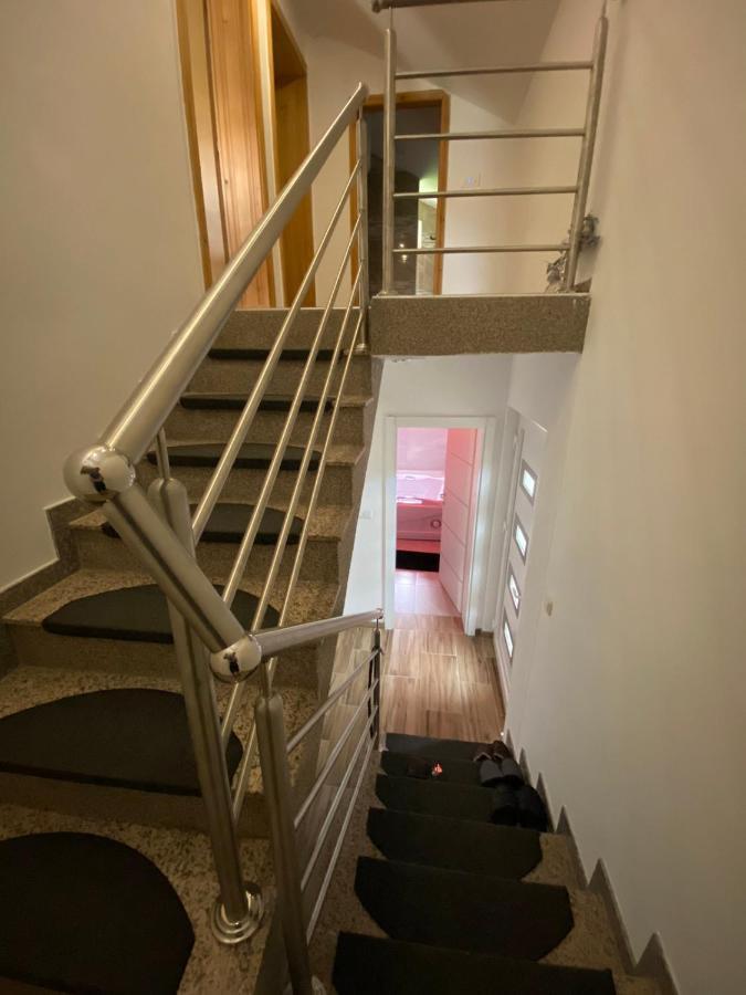 Rok Villa Tesanj Екстериор снимка
