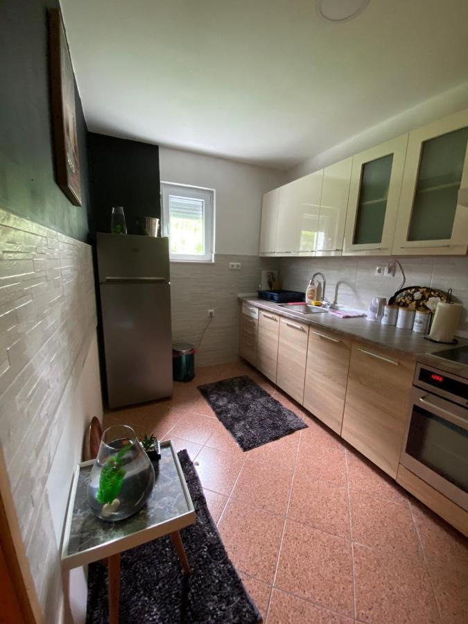 Rok Villa Tesanj Екстериор снимка